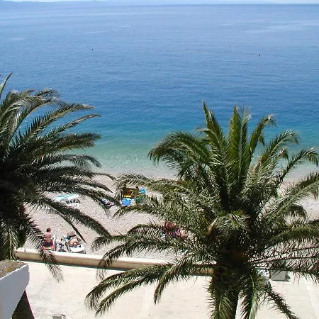 Delfina 1 Guest house