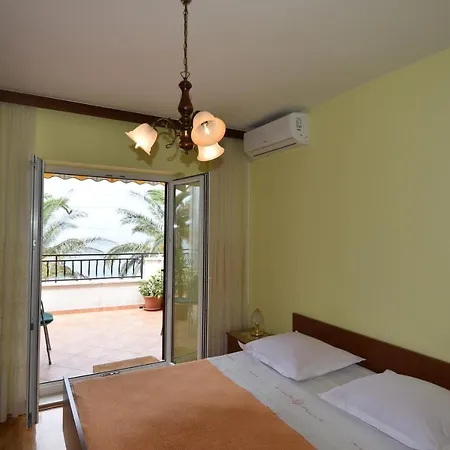 Guest house Delfina 1