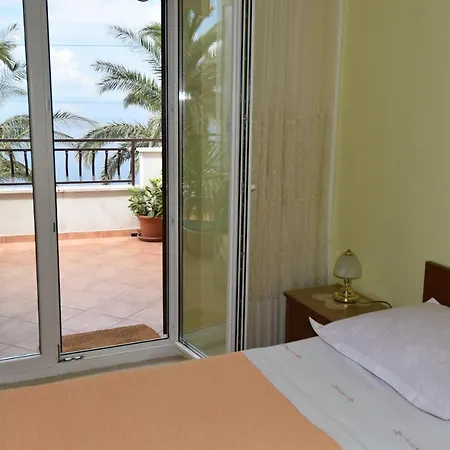 Guest house Delfina 1
